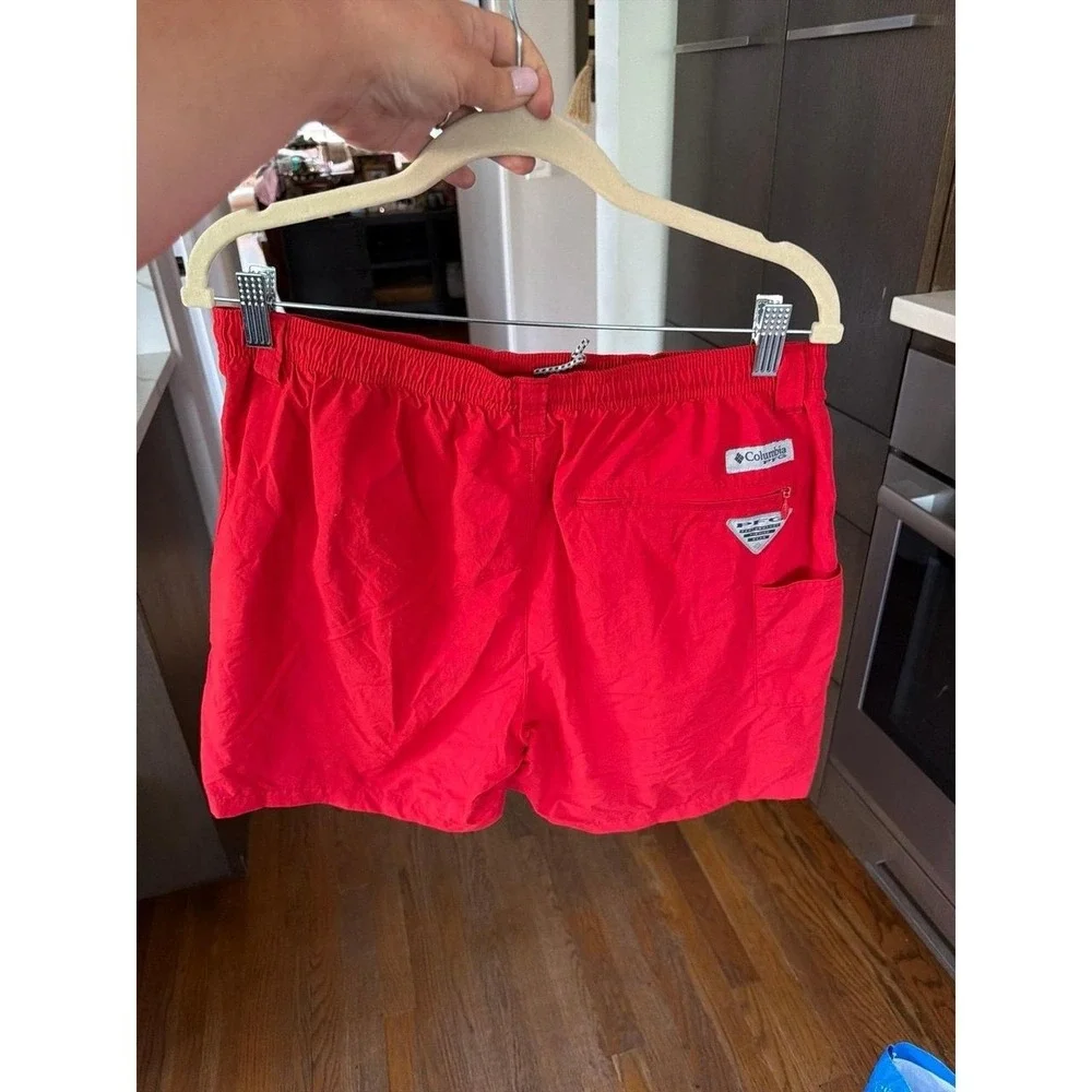 Columbia Sportswear PFG Backcast III water‎ shorts red men's swim trunks medium